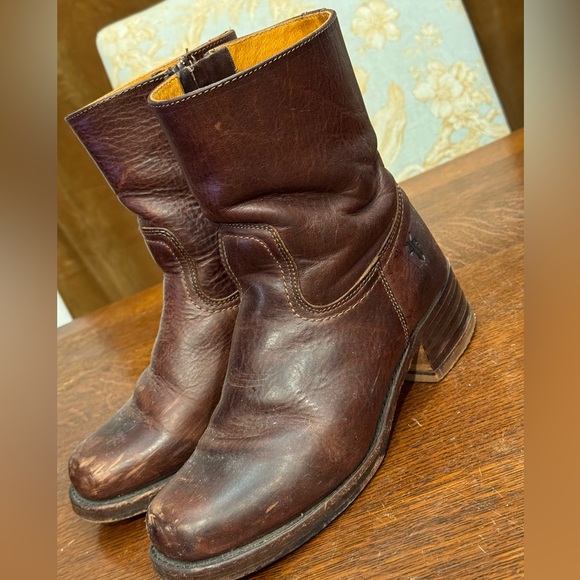 Vintage Frye Short Campus Boots - Picture 6 of 6